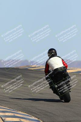 media/May-14-2022-SoCal Trackdays (Sat) [[7b6169074d]]/Turn 10 Backside (9am)/